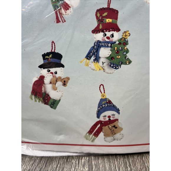Bucilla Snowbabies Set of 6 Felt Ornament Christmas Snowmen Sets New Sealed - Picture 5 of 9